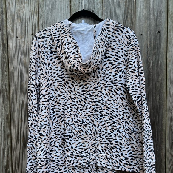 Soma Weekend Animal Print Hoodie Loungewear Sz Medium - Picture 9 of 9